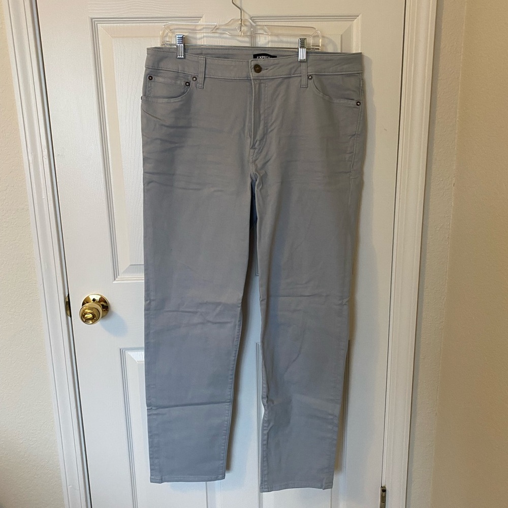 New without tag Express men’s Slim straight jeans